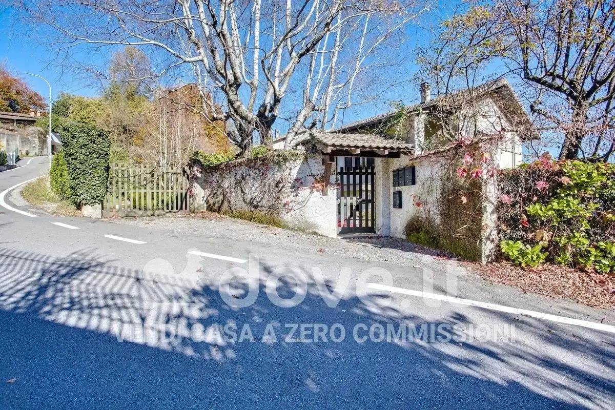 Villa a schiera via Ferrari 29, Brusimpiano - foto 3