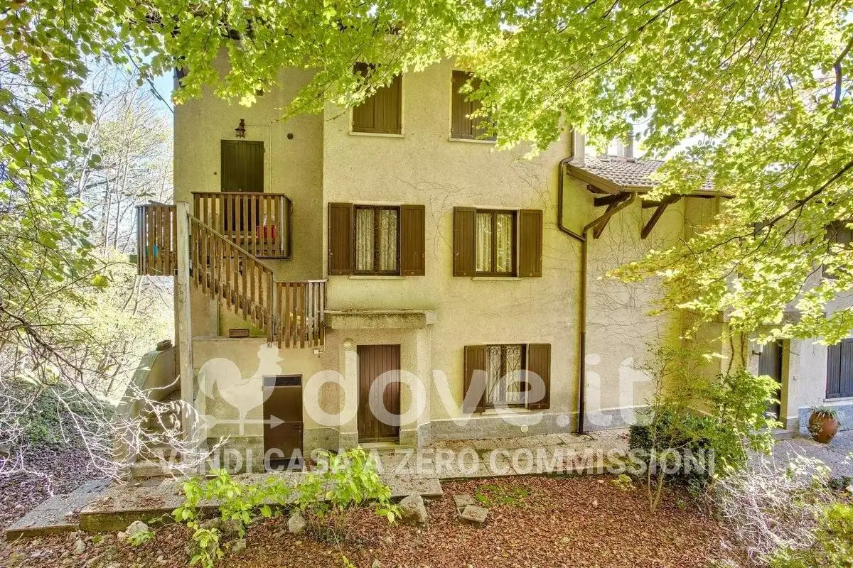 Villa a schiera via Ferrari 29, Brusimpiano - foto 5