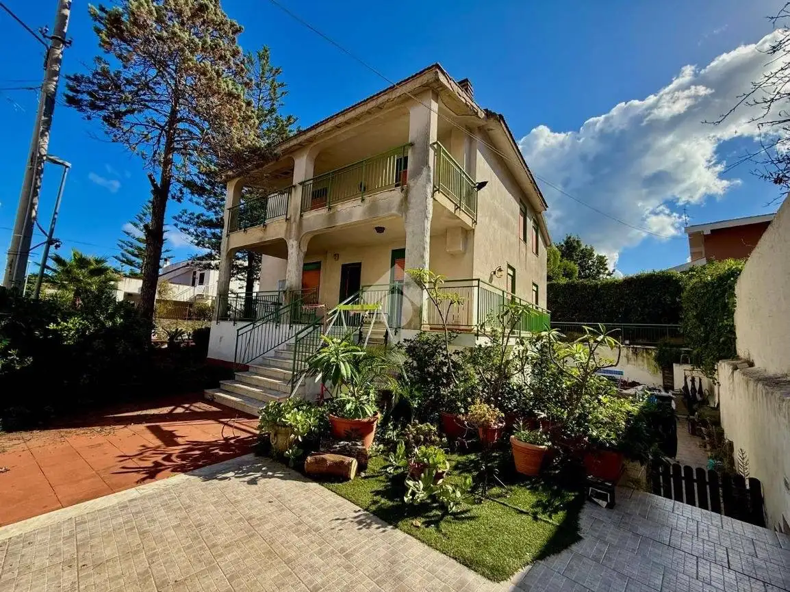 Villa in vendita a Palermo