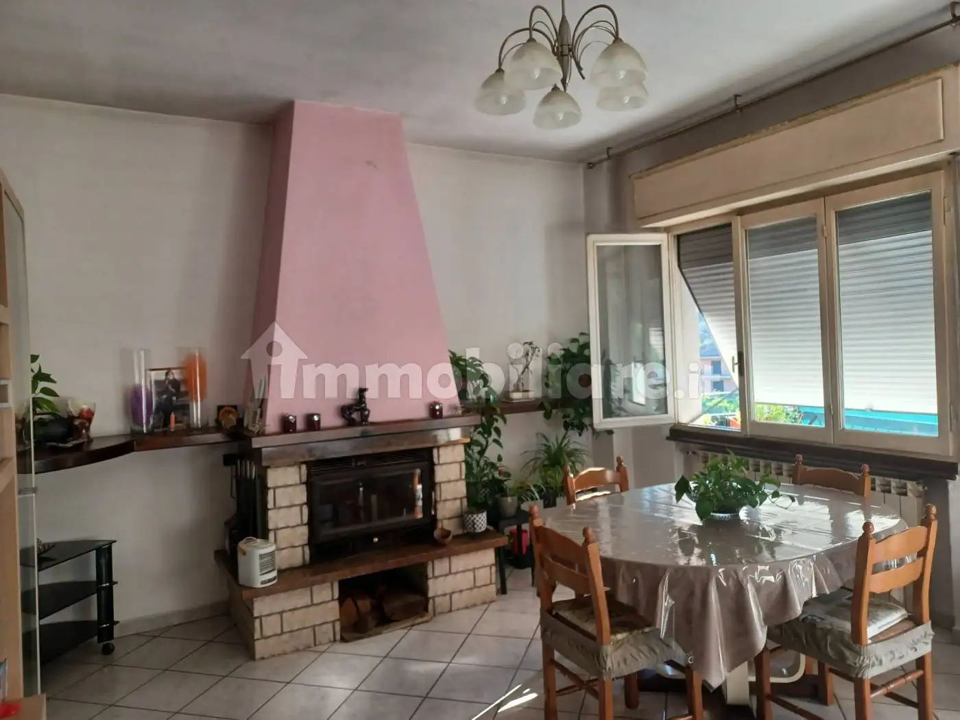 Appartamento in vendita a Casale Corte Cerro