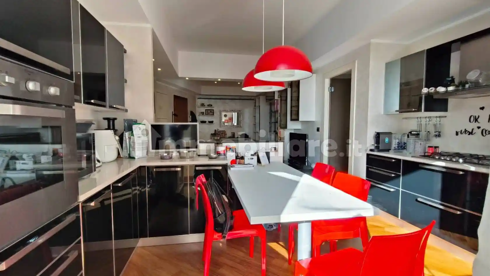 Appartamento in vendita a Genova