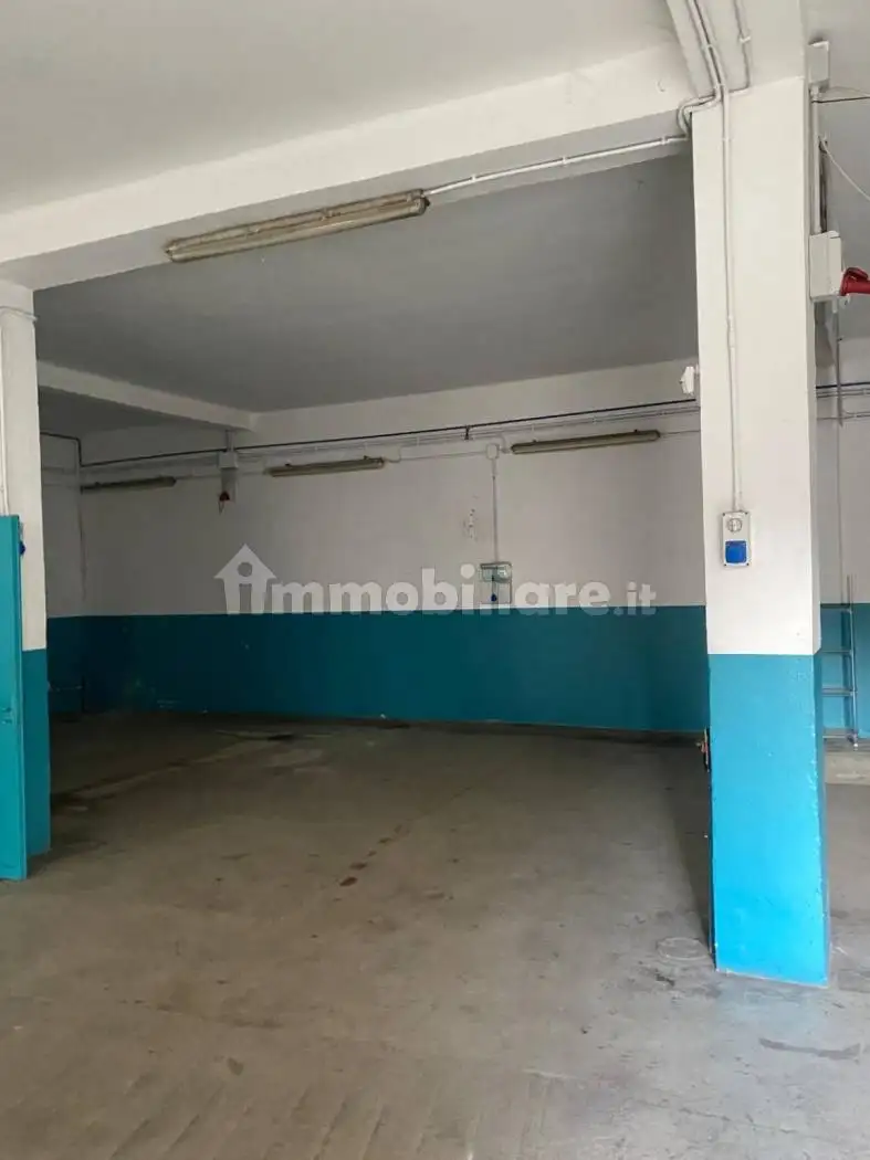 Palazzo - Edificio in Affitto - foto 5