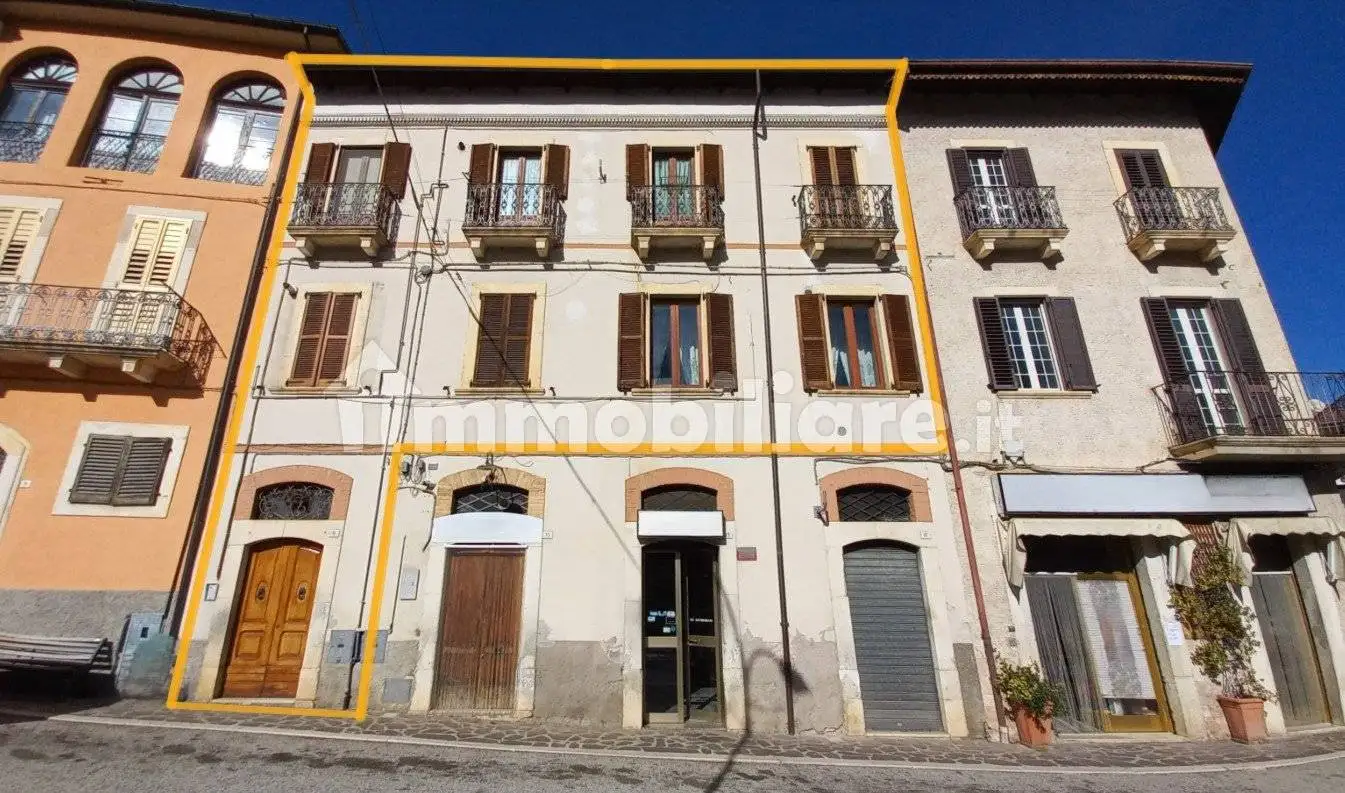 Appartamento in vendita a Fontecchio