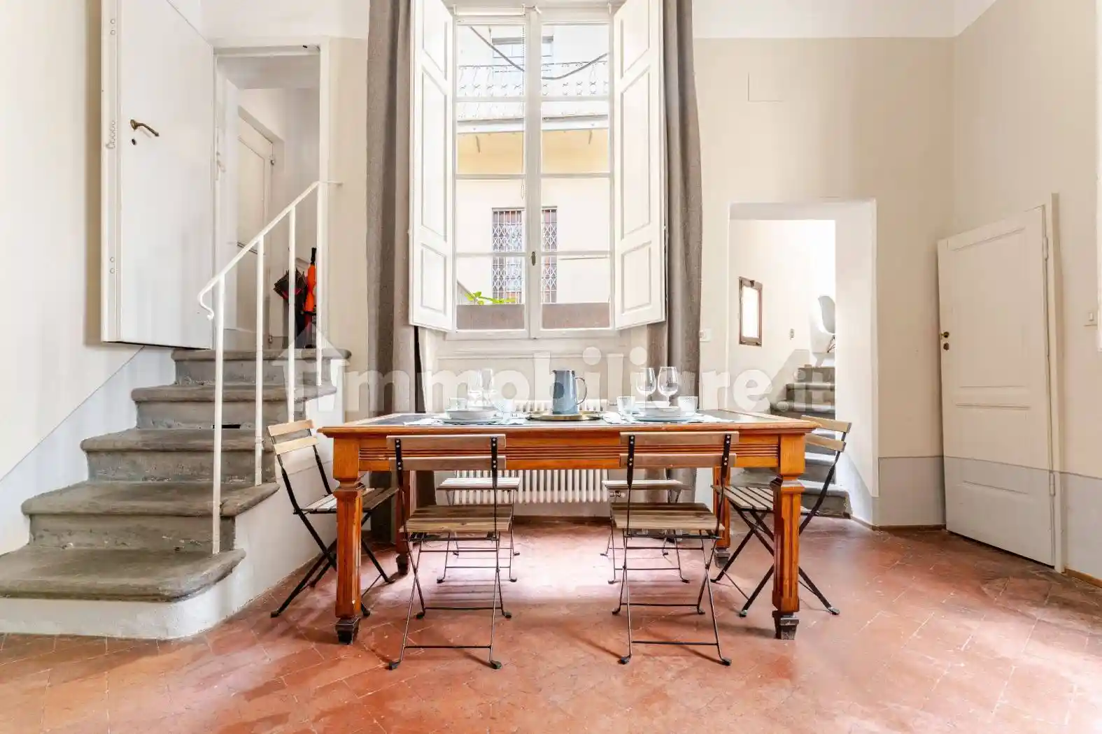 Trilocale Lungarno Guicciardini 5, Santo Spirito, Firenze - foto 3