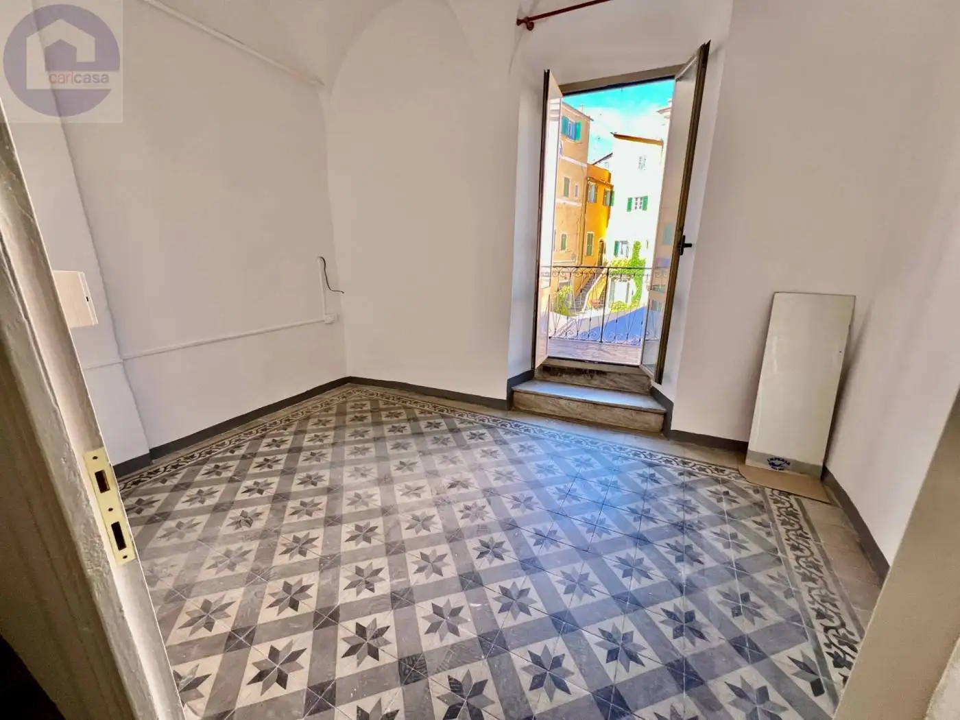 Trilocale piazza San Antonio 18, Porto Maurizio, Imperia - foto 4