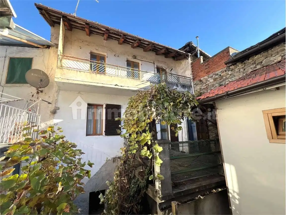 Casa indipendente in vendita a Perosa Argentina