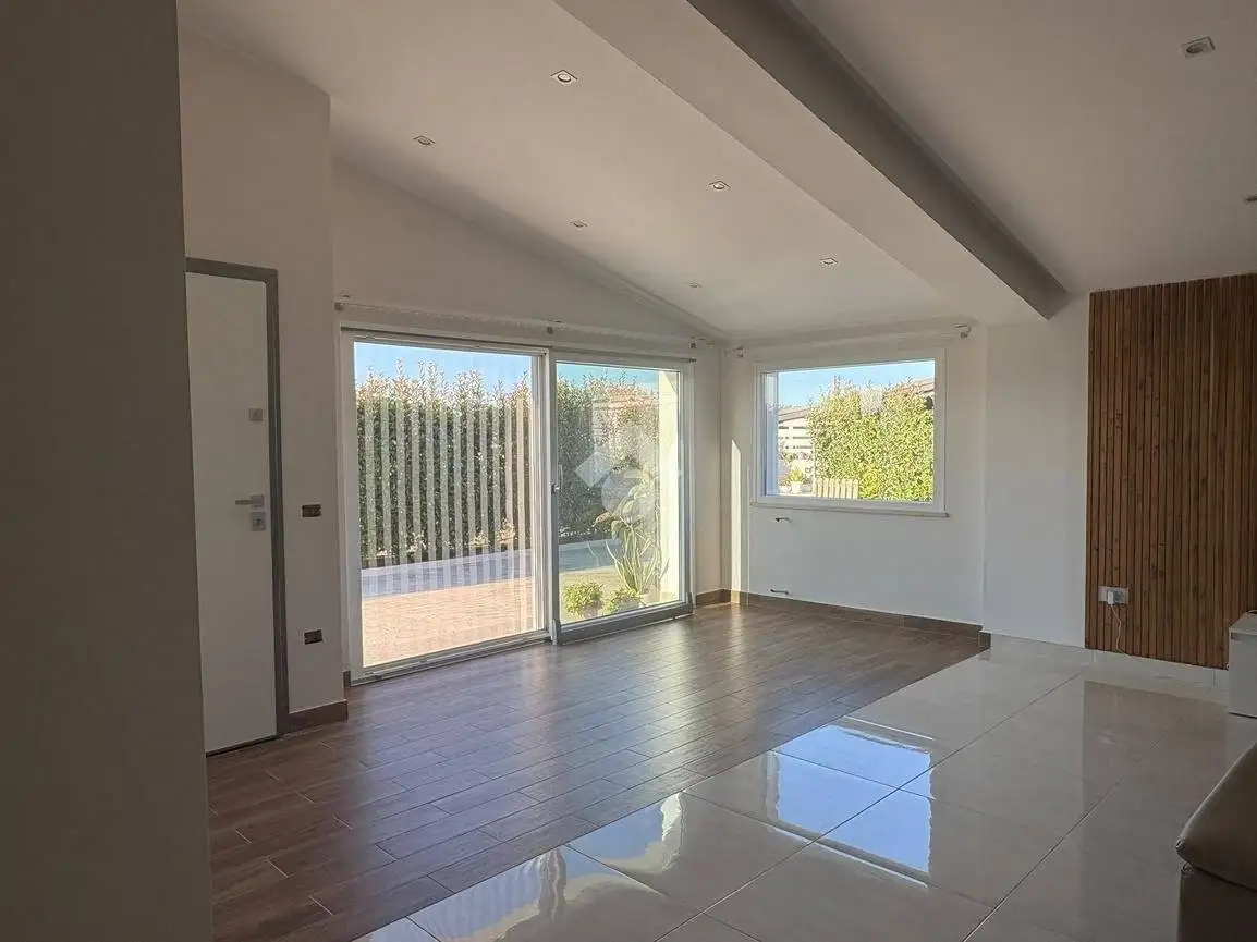 Villa bifamiliare via Argentario, Centro, Botricello - foto 4