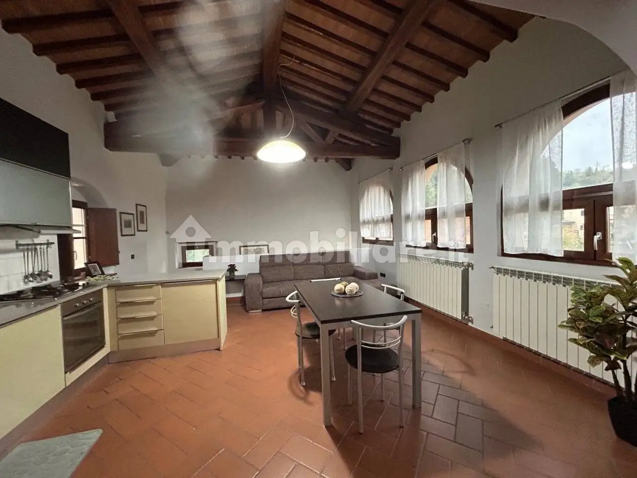 Appartamento in vendita a Castelfranco Piandisco