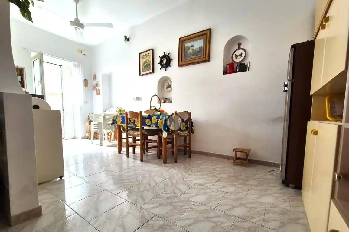 Bilocale via Garibaldi 51, Centro, Calasetta - foto 2