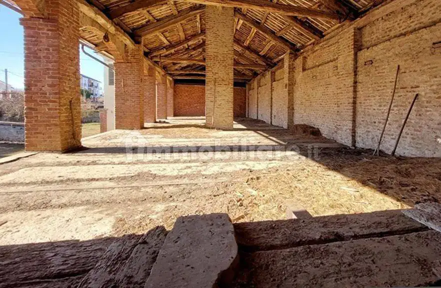 Rustico - Casale in vendita a Tigliole