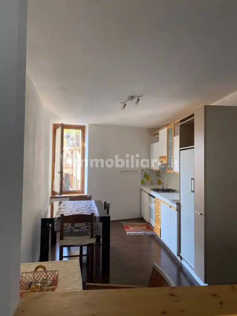 Bilocale piazza Alessandro Manzoni 15, San Mamete, Valsolda - foto 4