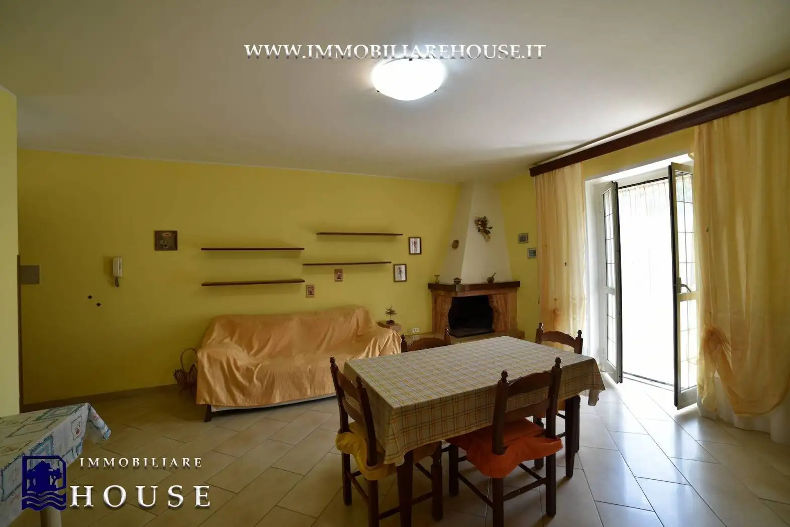 Appartamento in vendita a Bolsena