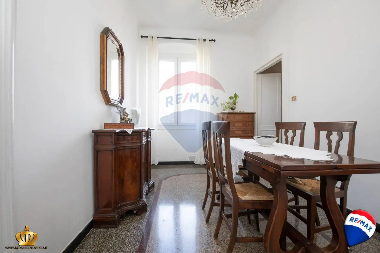 Appartamento in vendita a Genova