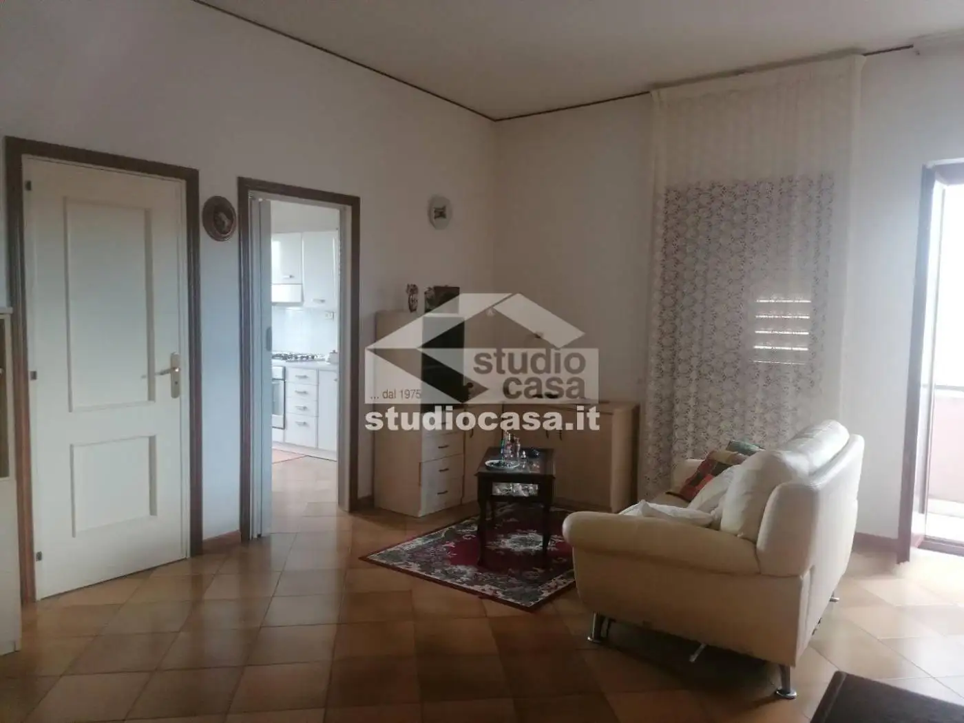 Appartamento ottimo stato, terzo piano, Centro, Cutro - foto 3