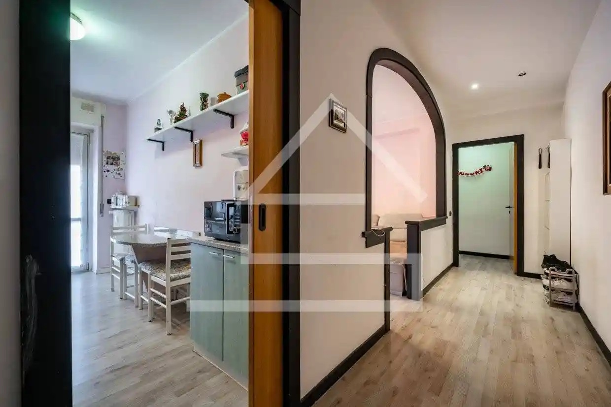 Bilocale buono stato, quarto piano, Turati - Santo Stefano, Lecco - foto 3