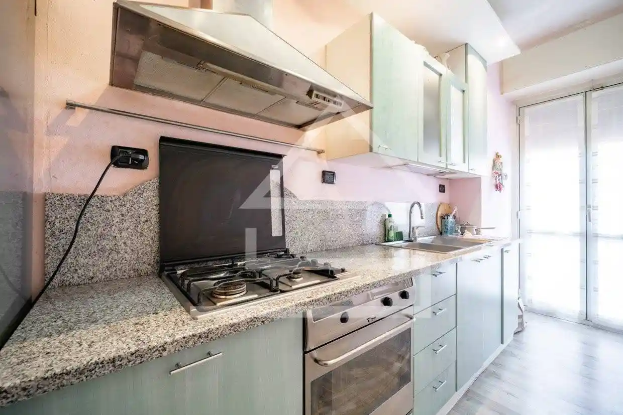 Bilocale buono stato, quarto piano, Turati - Santo Stefano, Lecco - foto 5