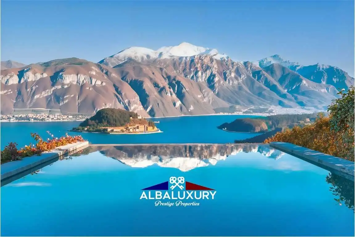 Villa in vendita a Griante