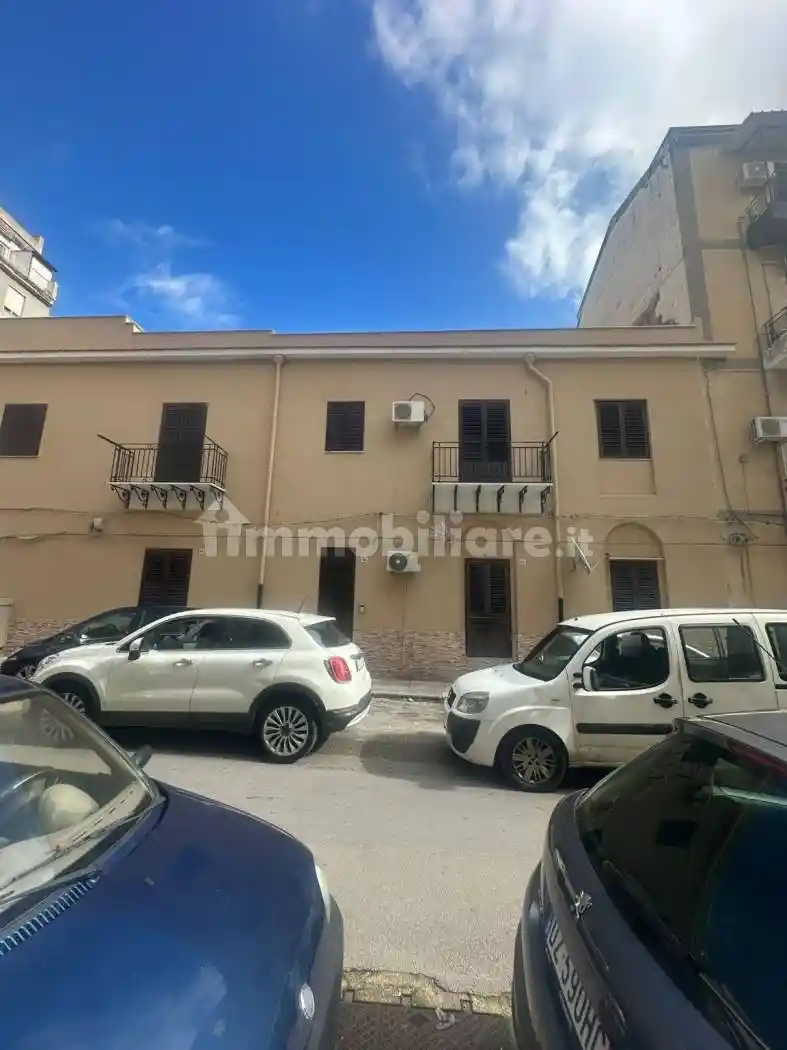 Appartamento in vendita a Palermo