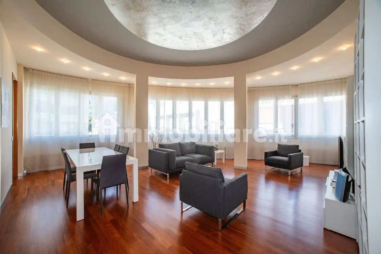 Appartamento viale Giuseppe Sinigaglia 1, Stadio - Borgo Vico, Como - foto 2