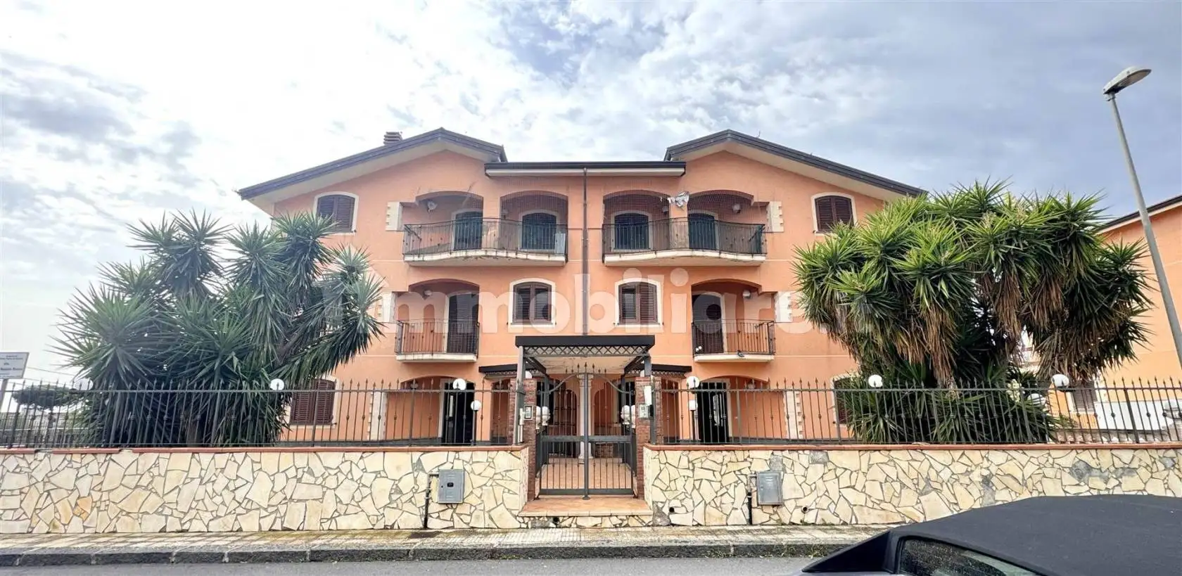 Villa in affitto a Santa Maria di Licodia