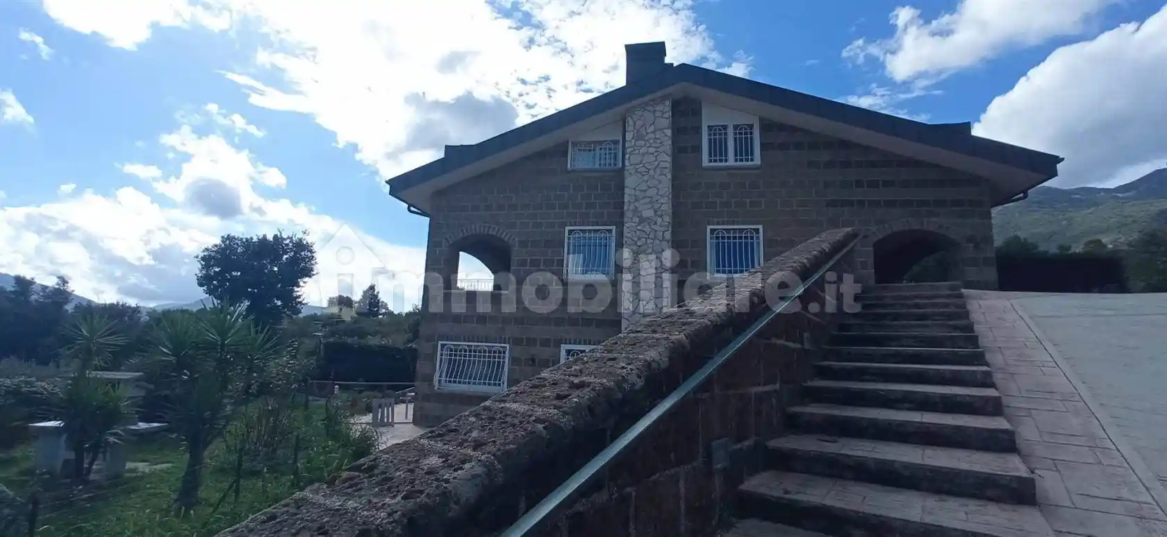 Villa bifamiliare zona pennini, Valle, Pennini, Sant'Eustachio, Avellino - foto 2