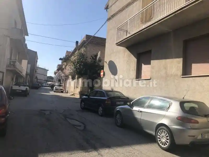 Terratetto unifamiliare 400 m², buono stato, Centro, San Salvo - foto 5