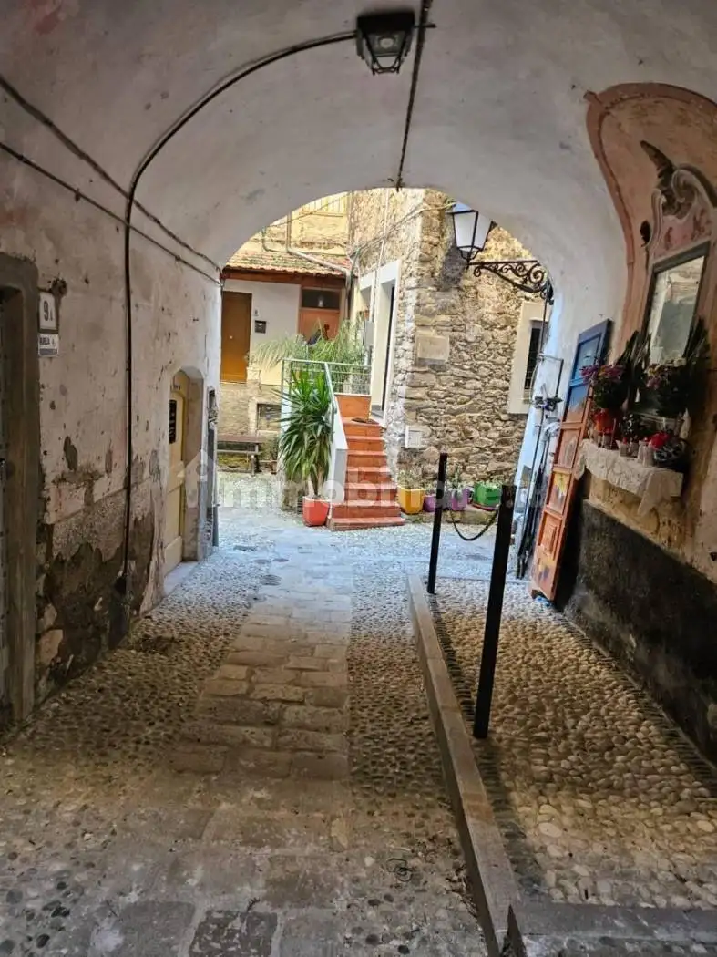 Appartamento in vendita a Bordighera