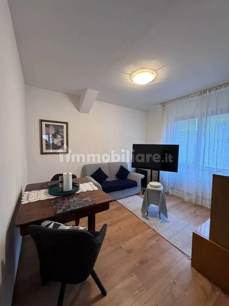 Appartamento in affitto a Egna