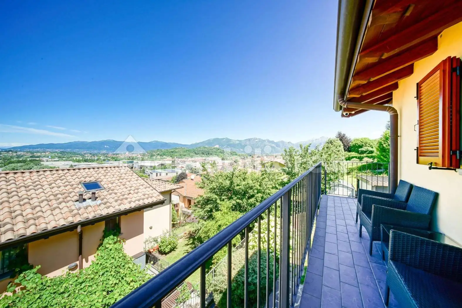 Appartamento in vendita a Castello di Brianza