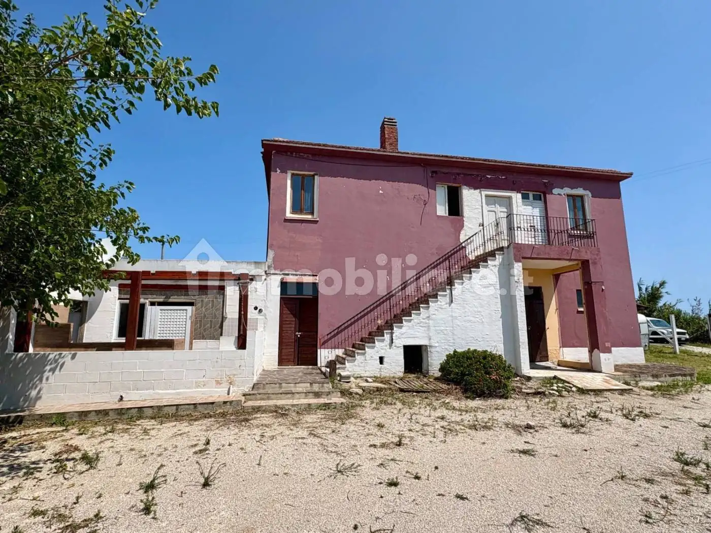 Rustico - Casale in vendita a Mosciano Sant'Angelo