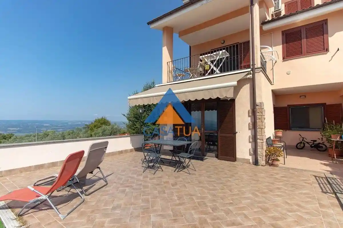 Villa in vendita a Amelia