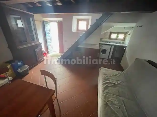 Casa indipendente in vendita a Reggello