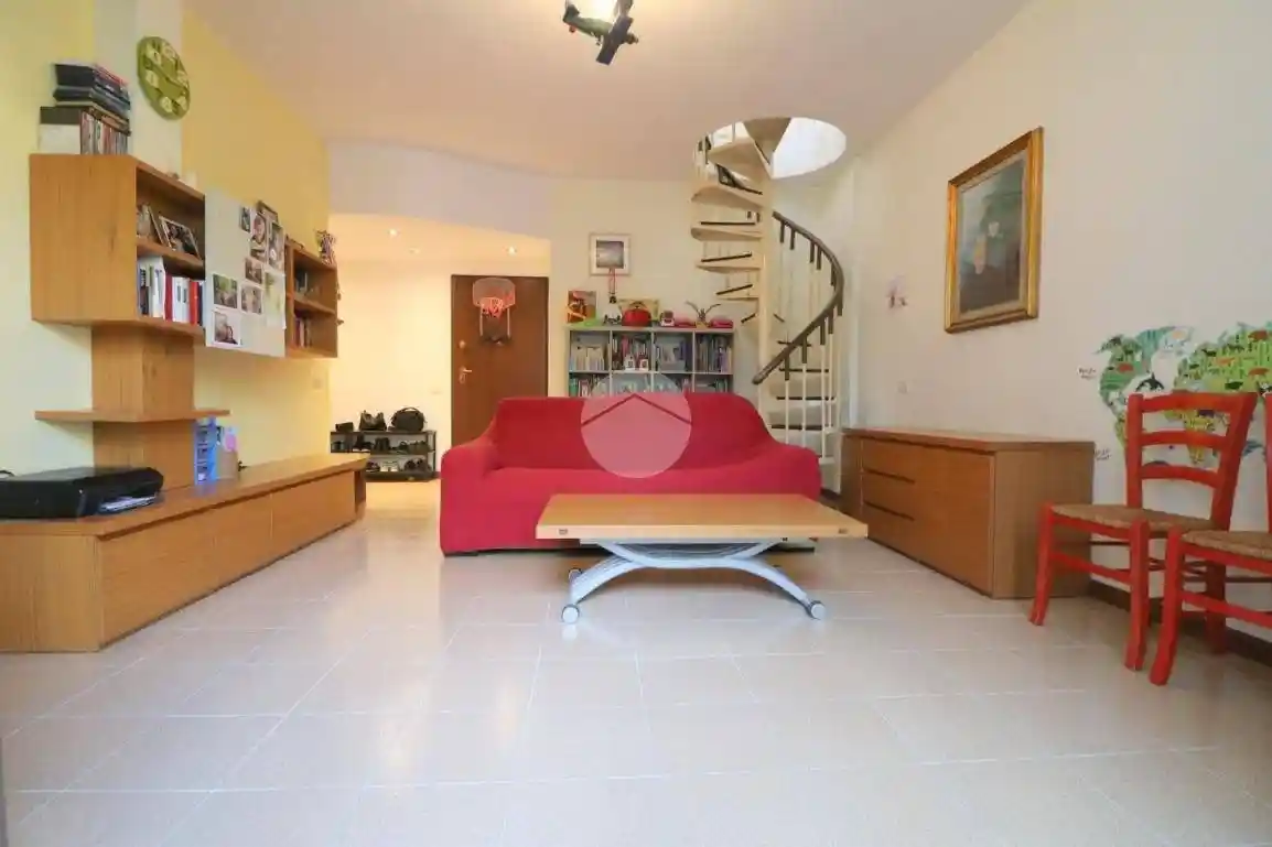 Appartamento in vendita a Rho