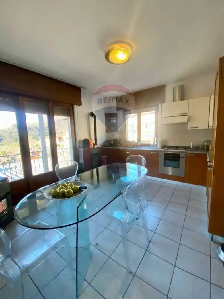 Terratetto unifamiliare 186 m², ottimo stato, Puria, Valsolda - foto 2