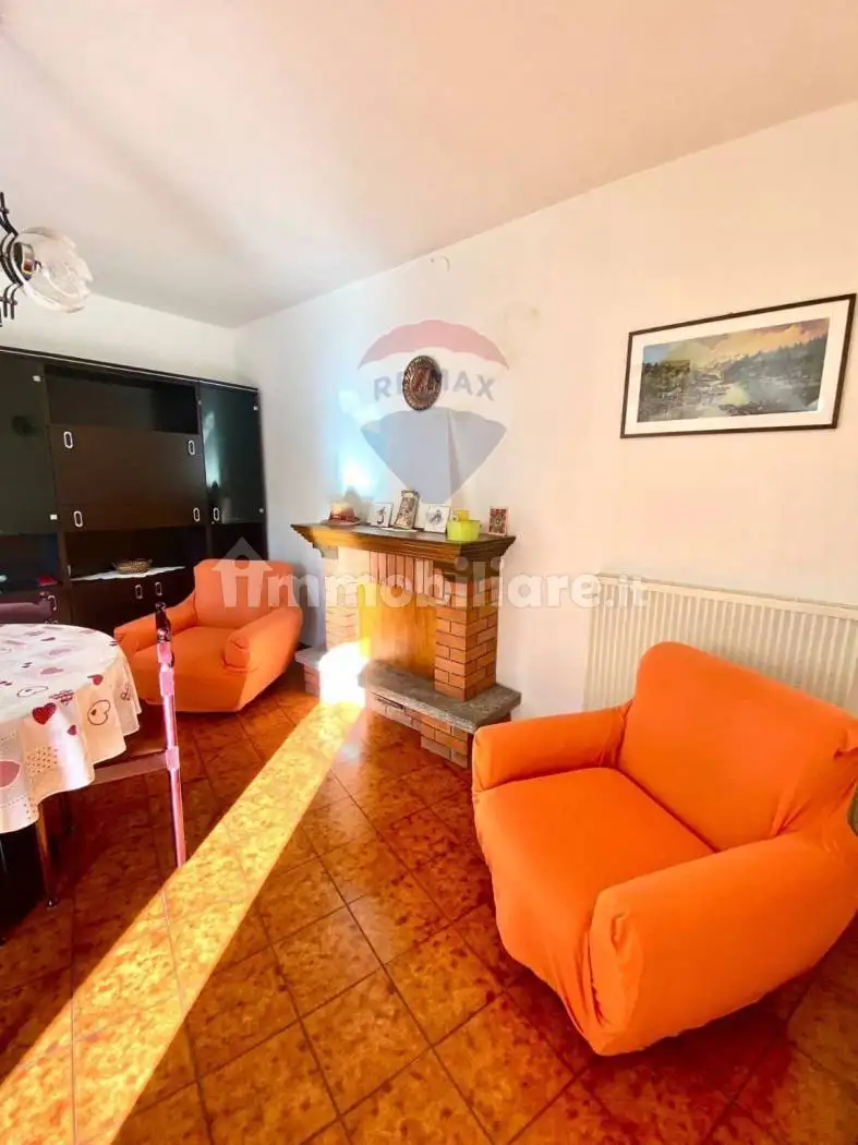 Terratetto plurifamiliare 156 m², buono stato, Vignola, Cremia - foto 3