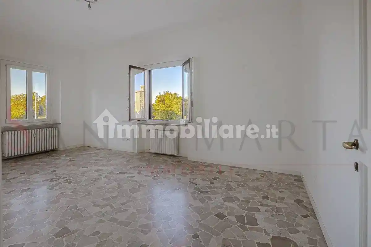 Trilocale da ristrutturare, quarto piano, Arco della Pace, Milano - foto 4