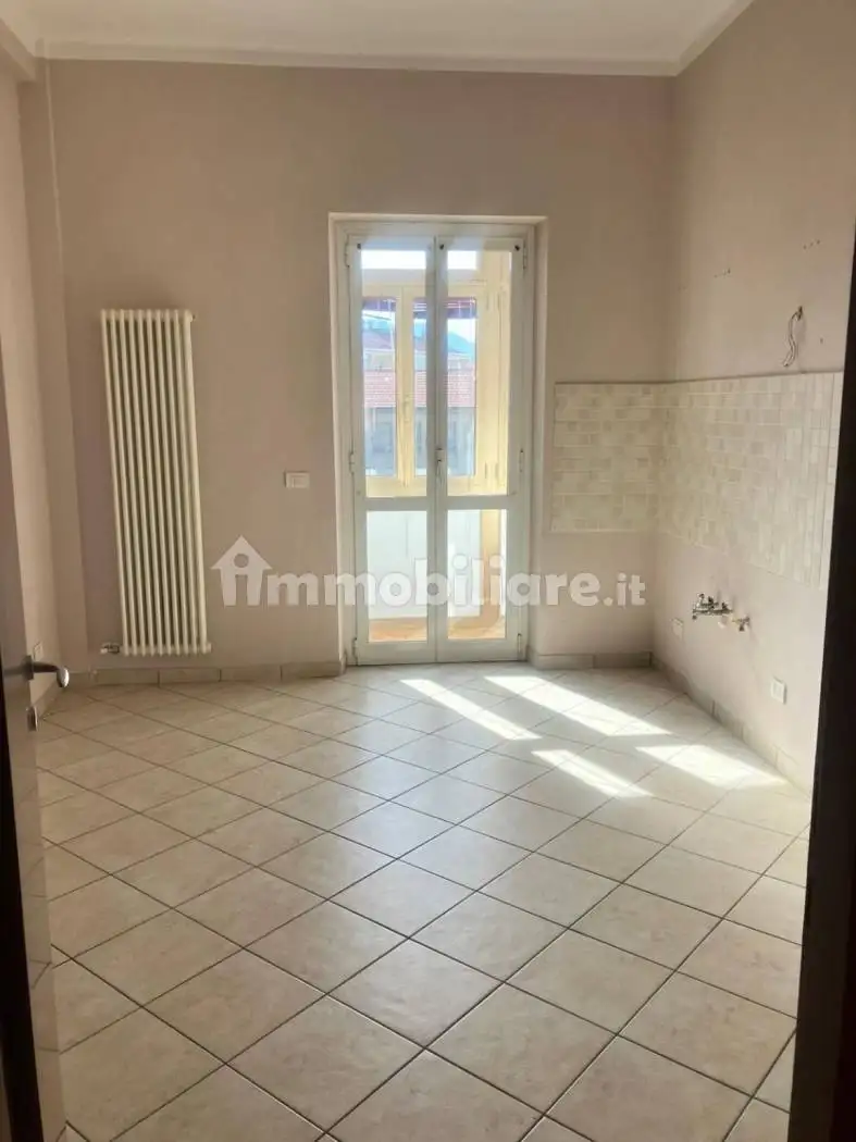 Quadrilocale ottimo stato, quarto piano, Centro, Cuneo - foto 3