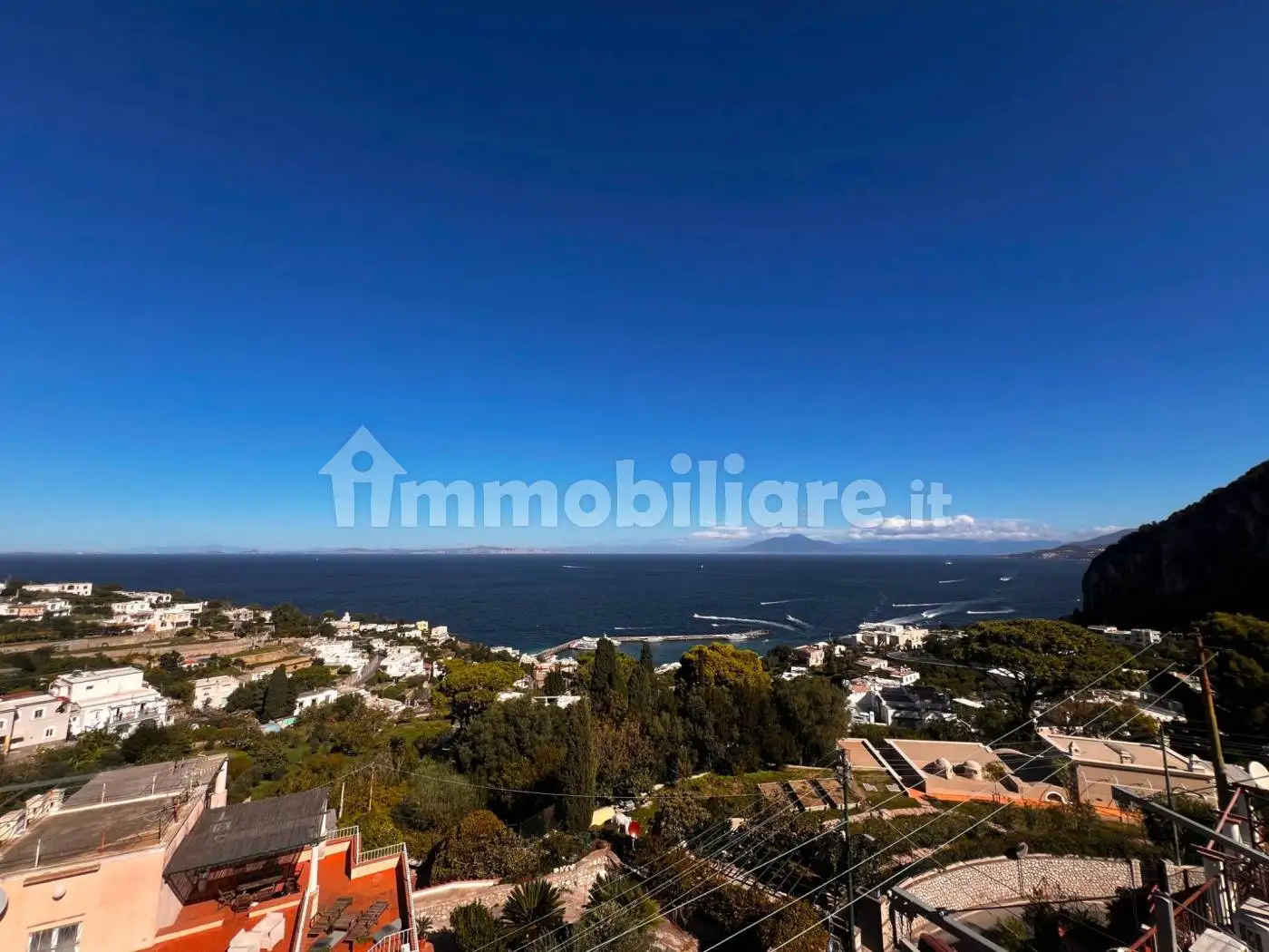 Appartamento in vendita a Capri