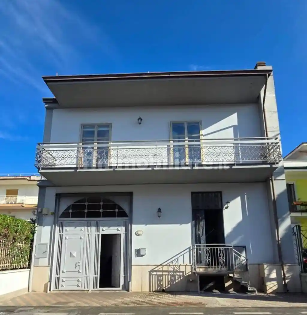 Palazzo - Edificio - foto 2