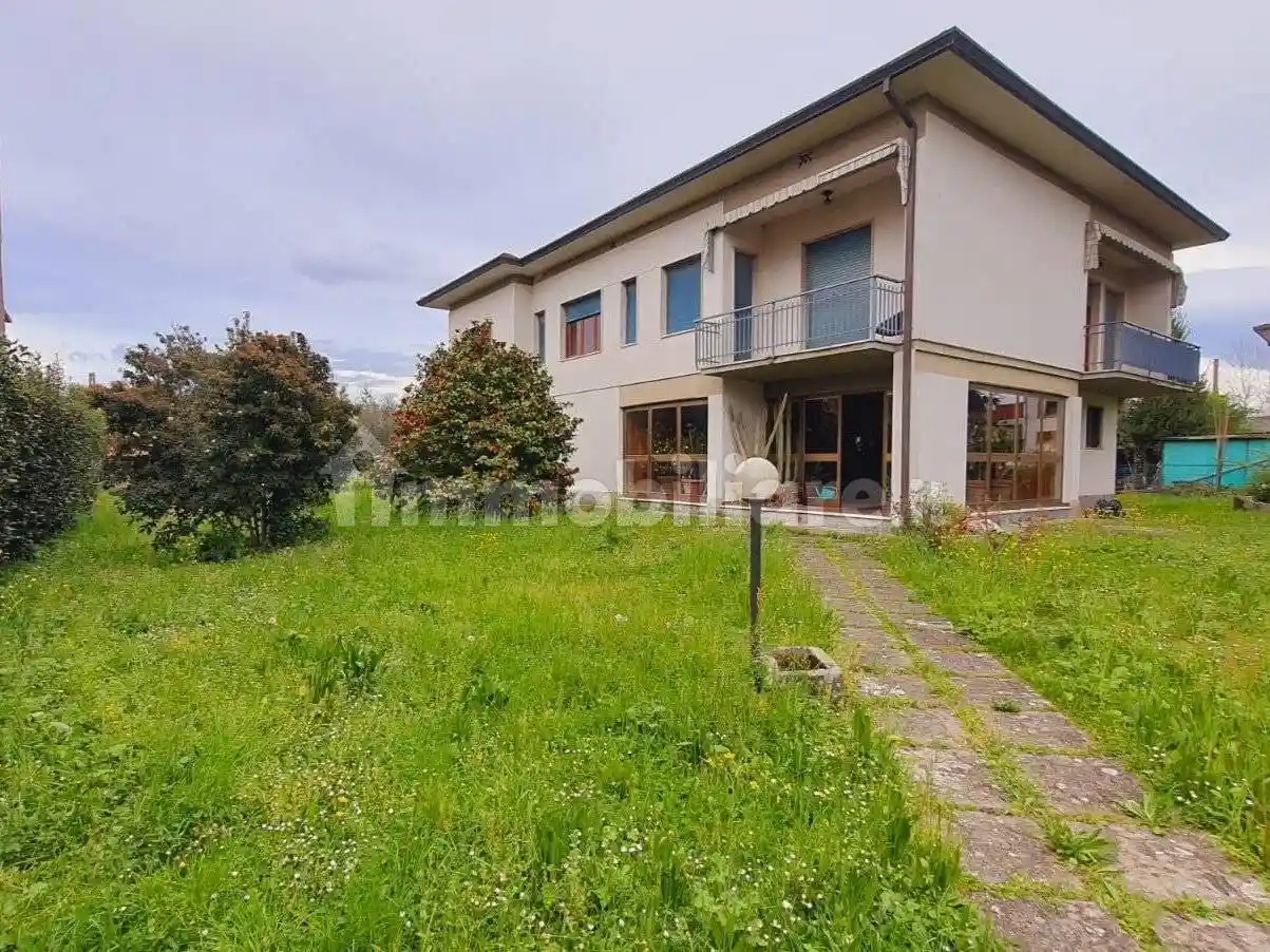 Villa unifamiliare via dei Ghiselli, San Concordio, Lucca - foto 5