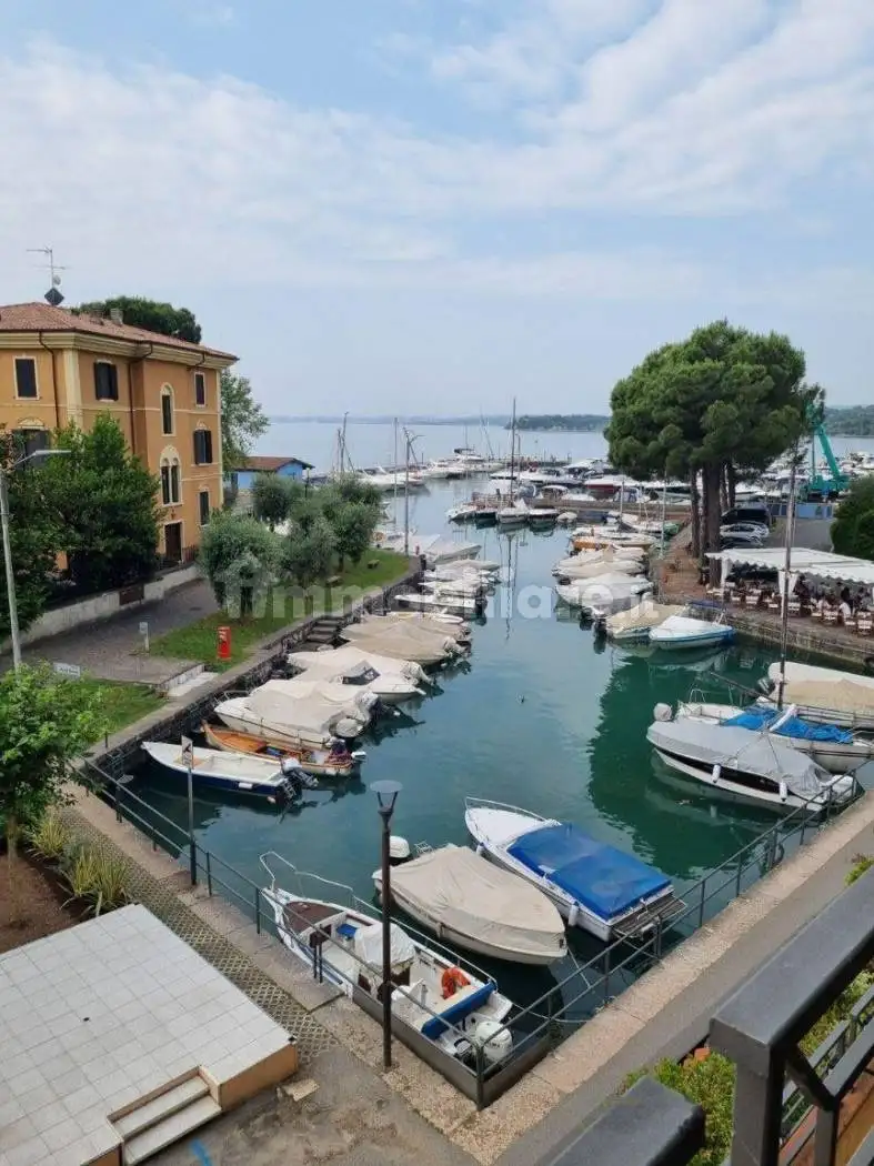 Trilocale piazzale Porto Dusano, Montinelle, Manerba del Garda - foto 4