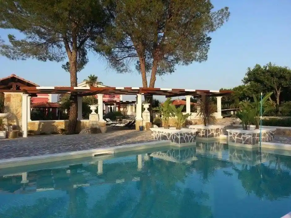 Palazzo - Edificio in vendita a Ginosa