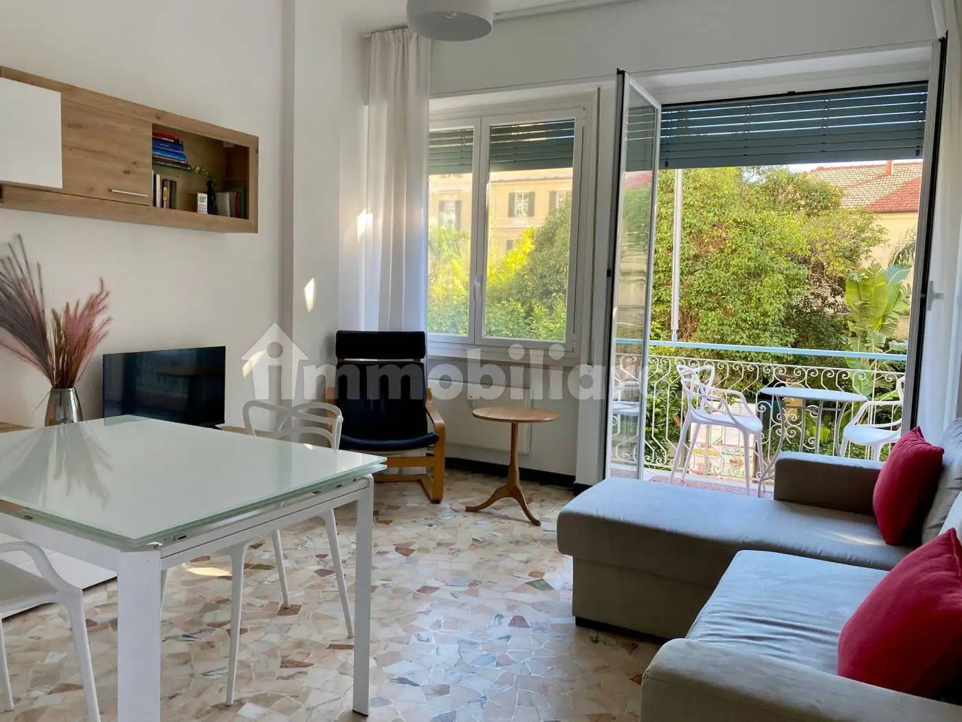 Appartamento in affitto a Alassio