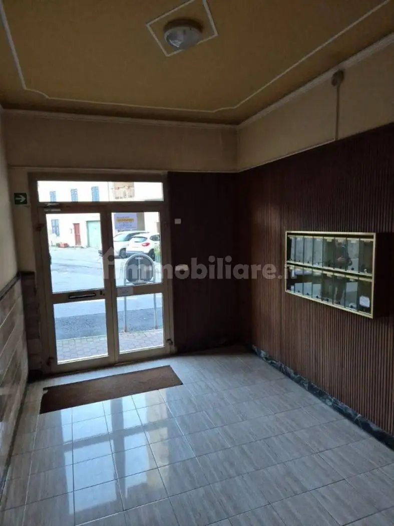 Appartamento via Luigi Nino Malerba 28/9, Centro, Busalla - foto 4