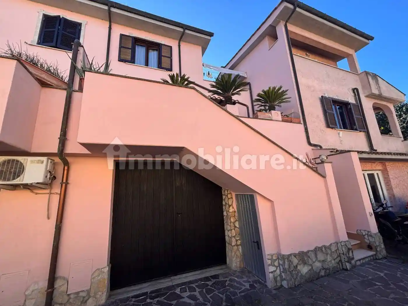 Villa in vendita a Rignano Flaminio