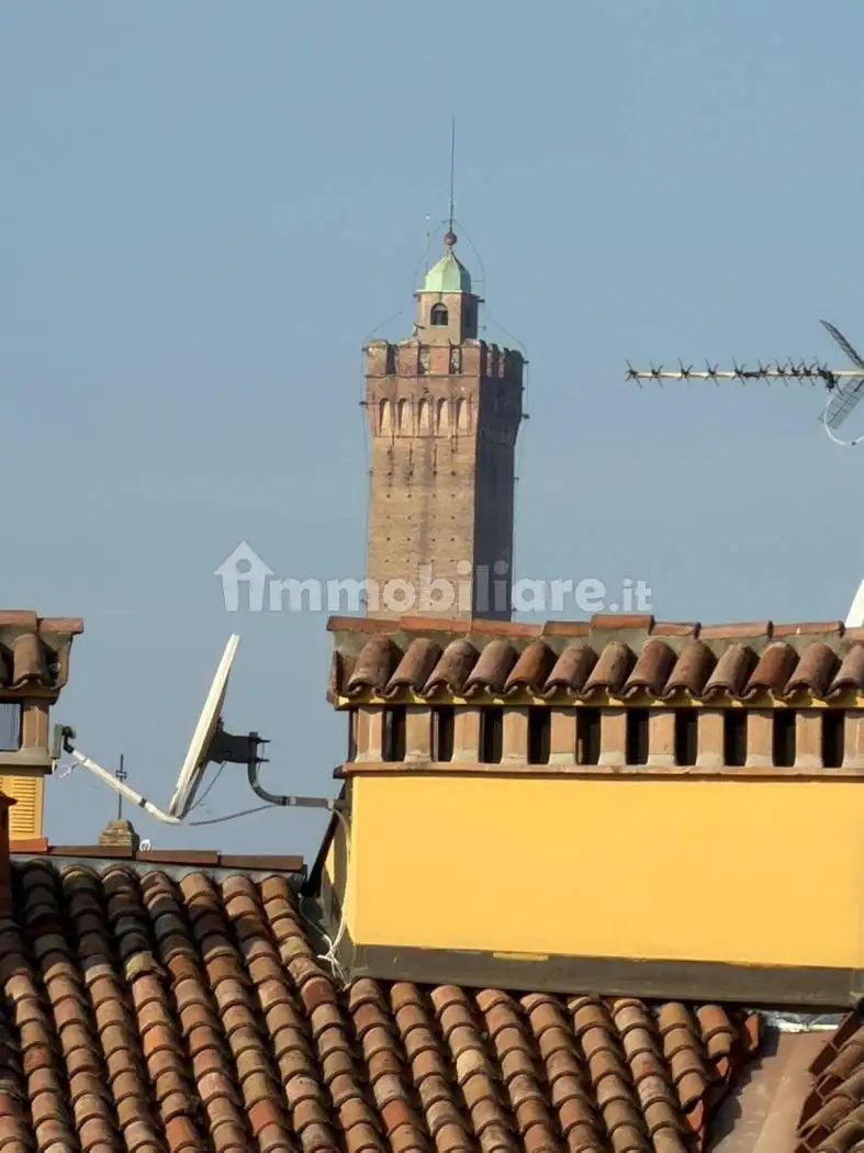 Appartamento in vendita a Bologna