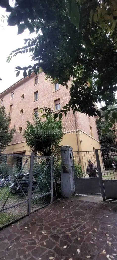 Appartamento in vendita a Bologna