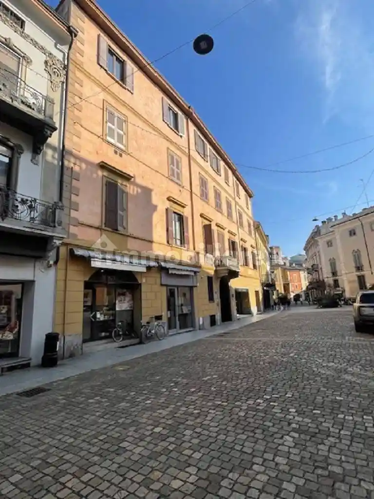 Trilocale corso Giuseppe Garibaldi, Centro, Cremona - foto 2