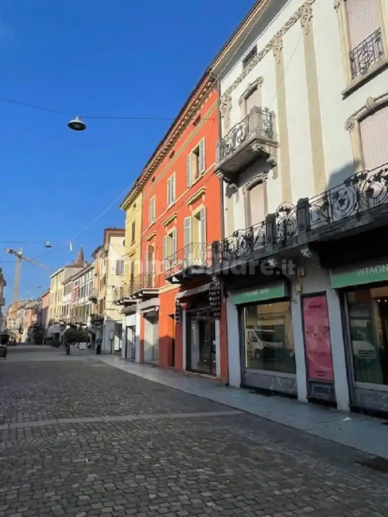 Trilocale corso Giuseppe Garibaldi, Centro, Cremona - foto 3