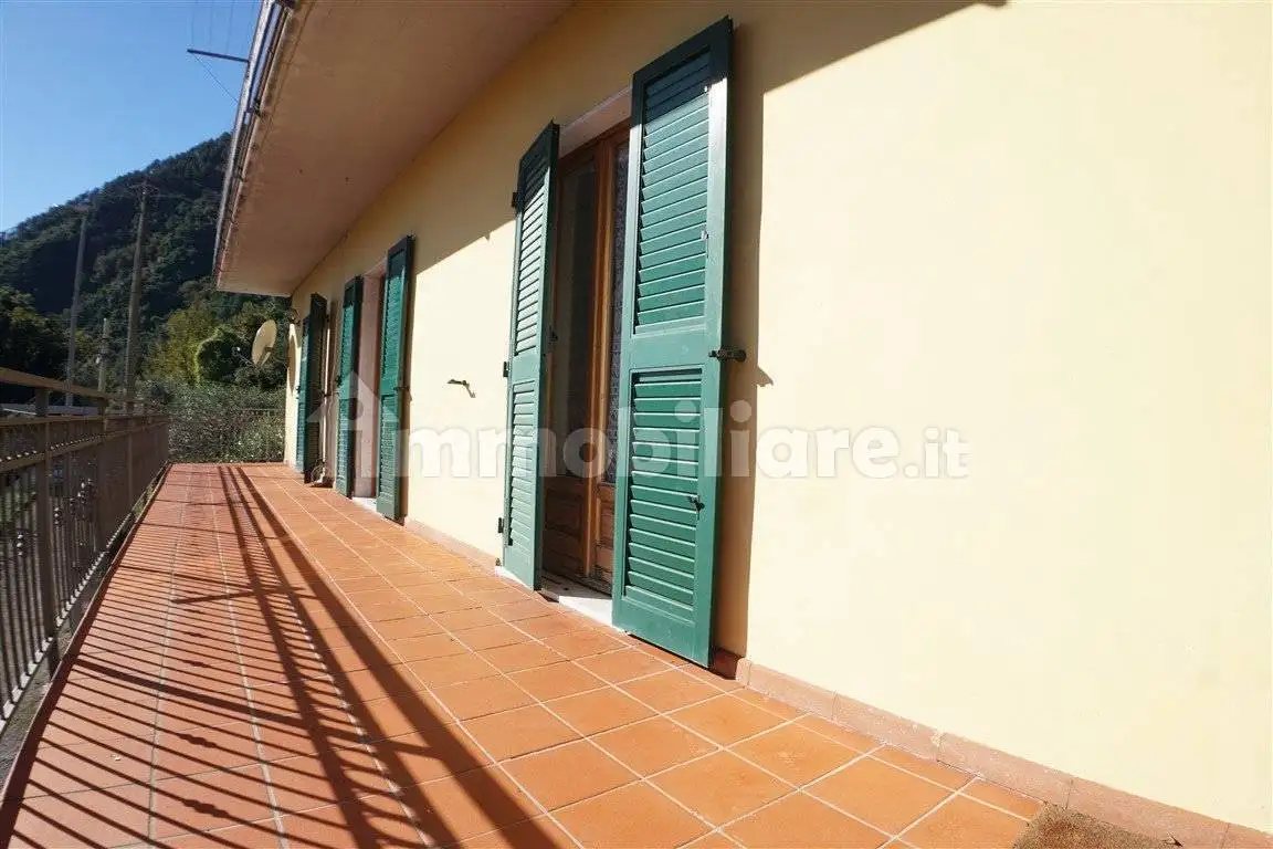 Villa in vendita a Massa